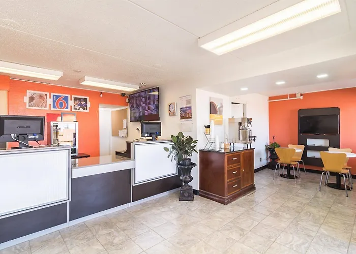 6-joliet, Il - I-80 Hotel 3*
