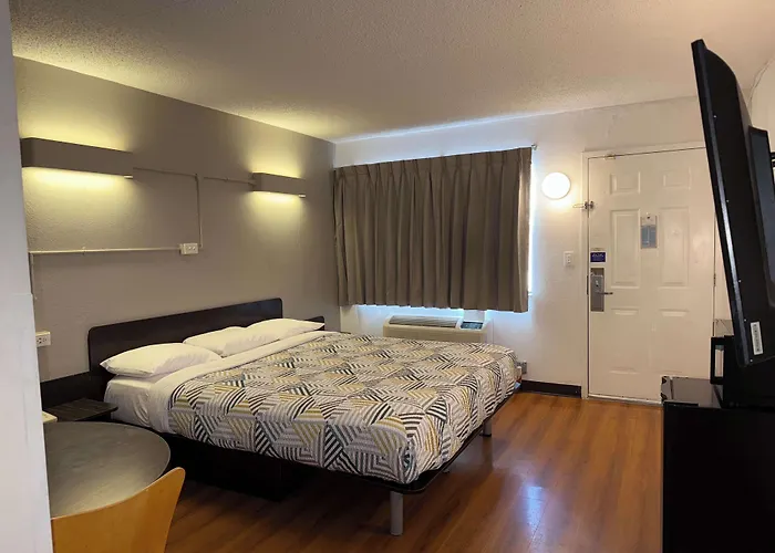 Hotel 6-joliet, Il - I-80