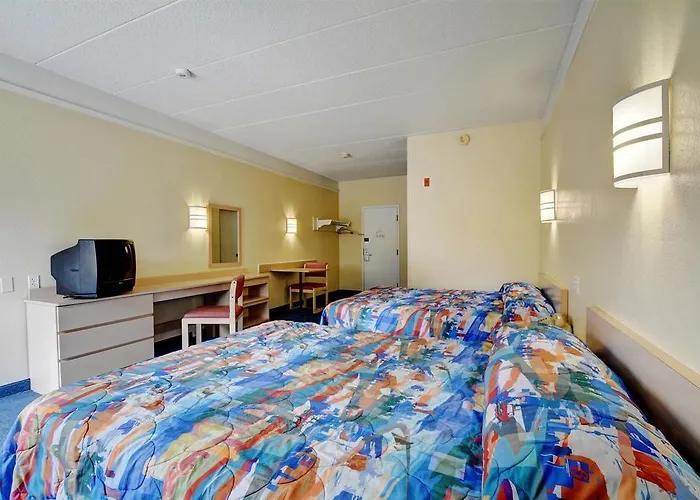6-joliet, Il - I-80 Hotel