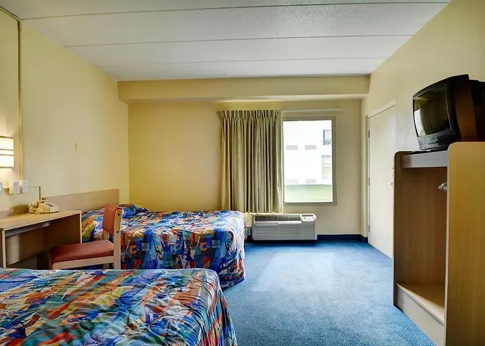 6-joliet, Il - I-80 Hotel 3*